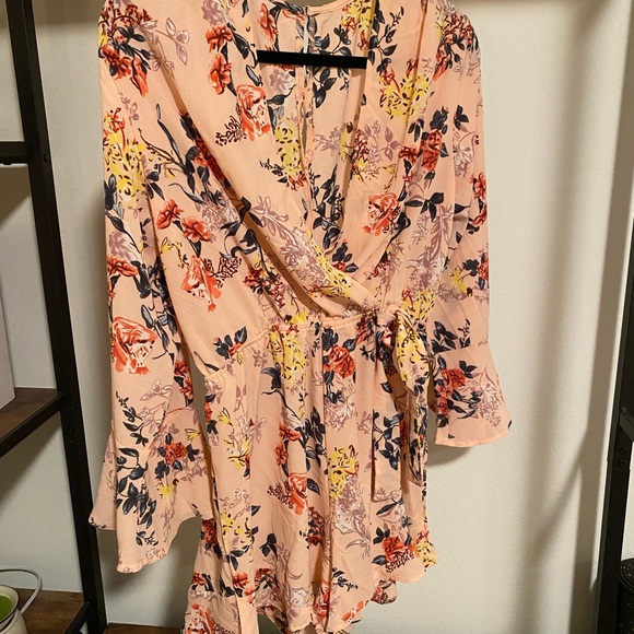 Cute Floral Romper - Picture 1 of 2